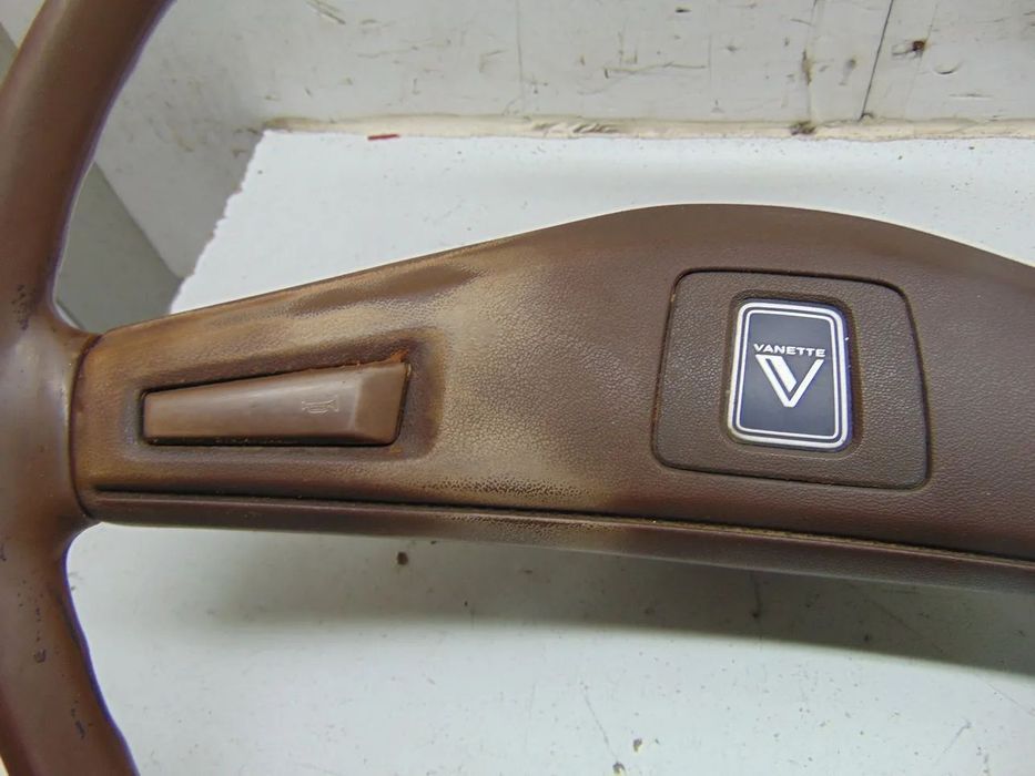 Nissan Ebro Vanette vários
