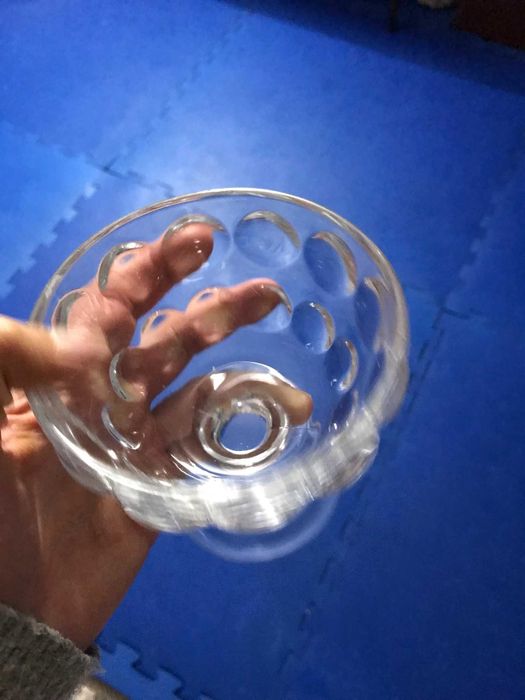 Taça de vidro para rebuçados