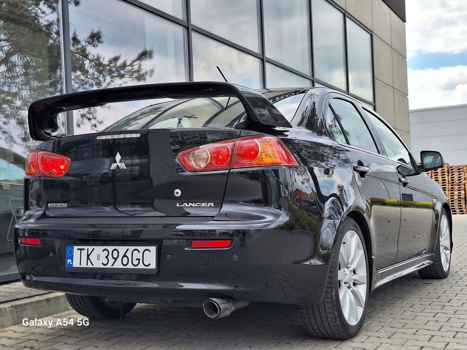 Mitsubishi Lancer