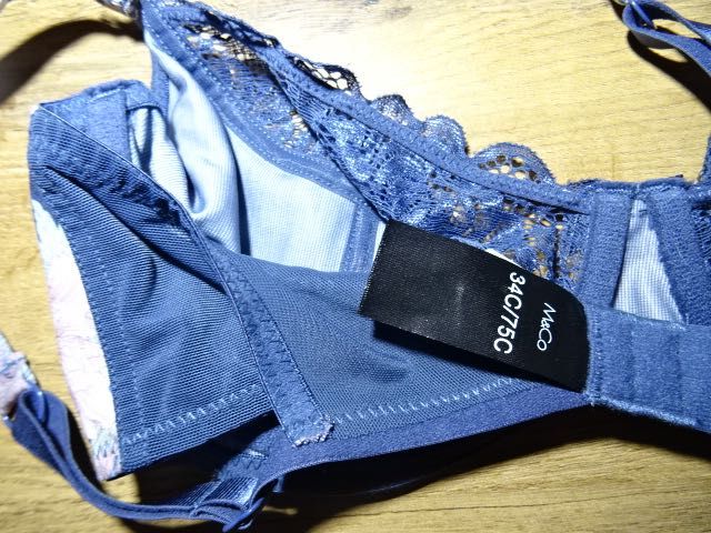 M & Co biustonosz śliczny nowy 75 C