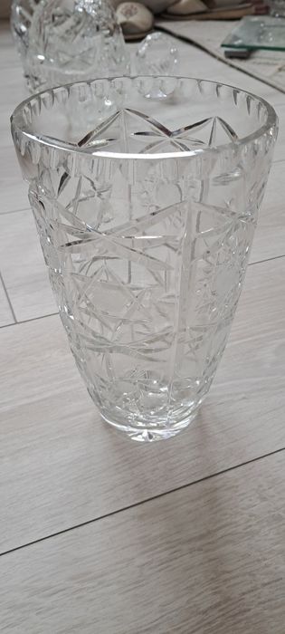 Kryształowy wazon