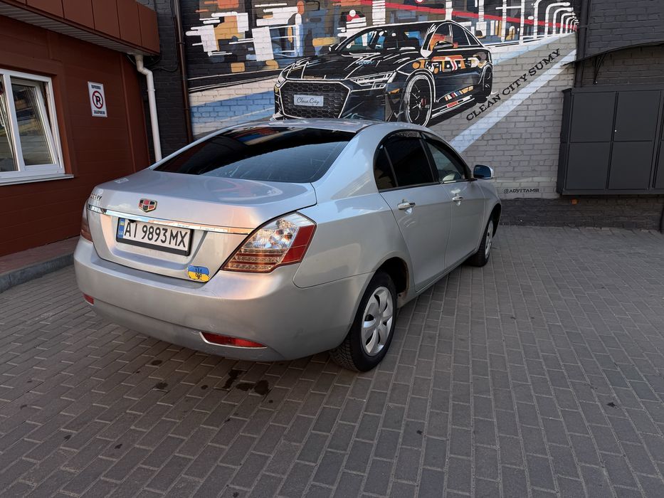 Geely Emgrand 7 2013