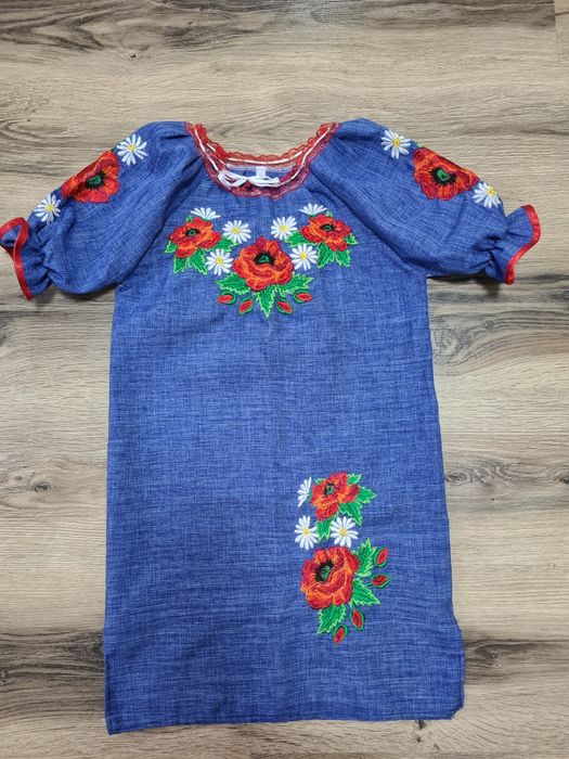 Вишиванка дл дівчинки на зріст 116-122 см