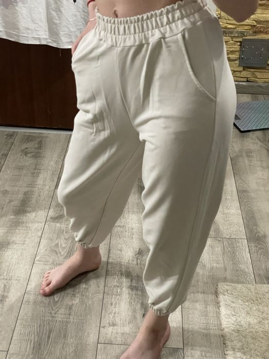 Штани на дівчинку бежеві