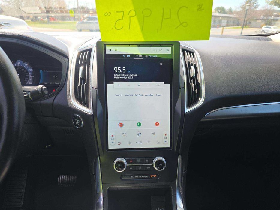 2023 Ford Edge Titanium