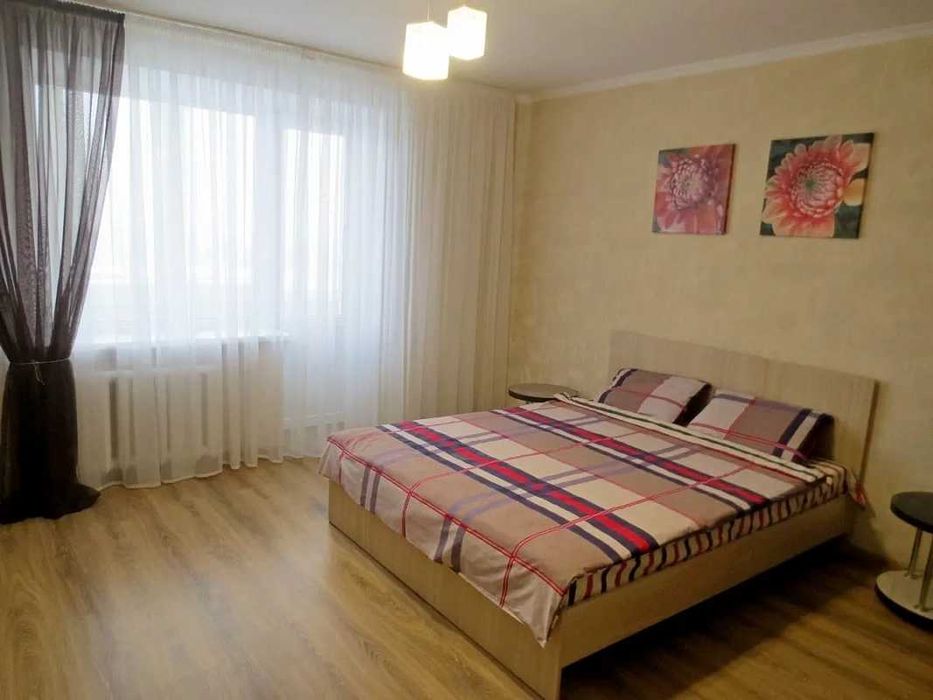 Квартира Подобово . Погодинно. Центр. м.Кам'янець-Подільський. Власник