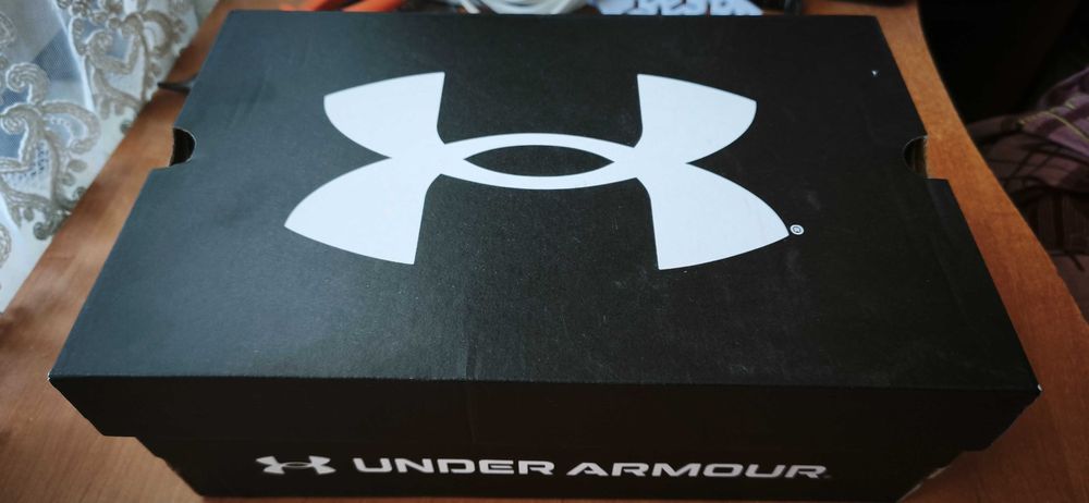 Кросівки чоловічі under armour spawn 7
