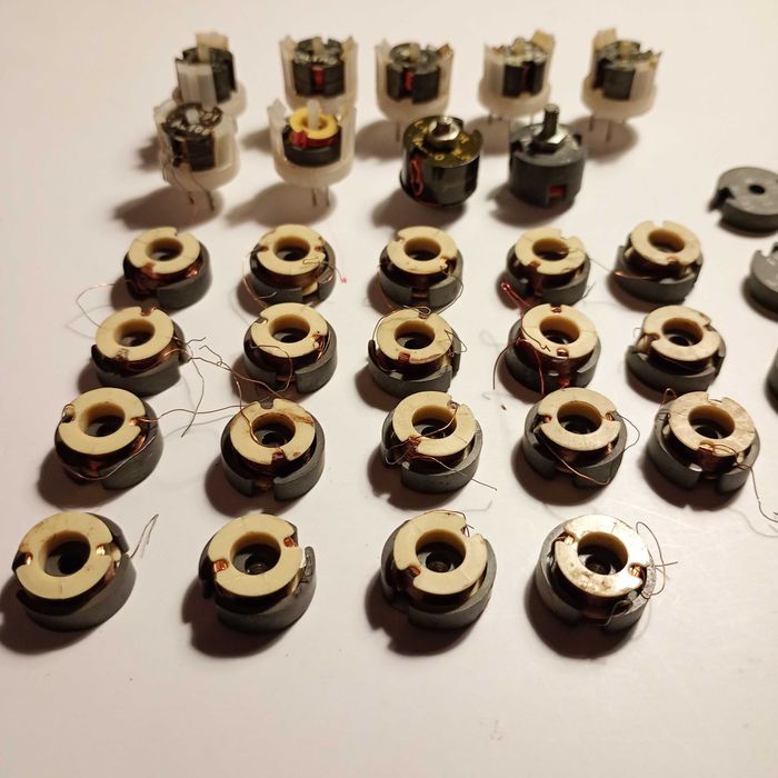 Rdzeń ferrytowy kubkowy