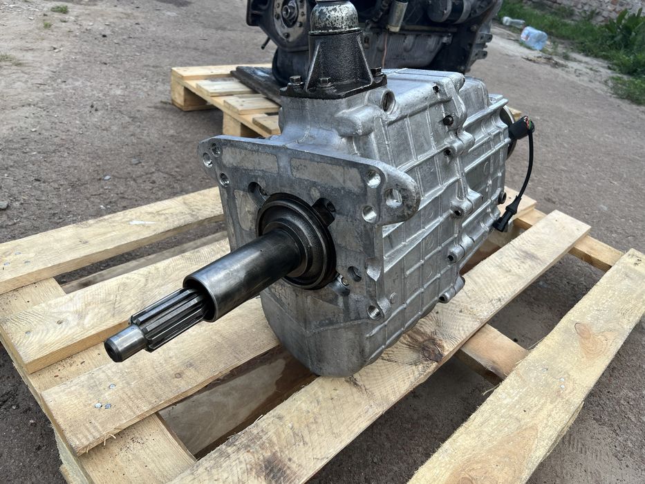 Кпп Валдай Газ 3310 Газ 3309 Зил Паз коробка