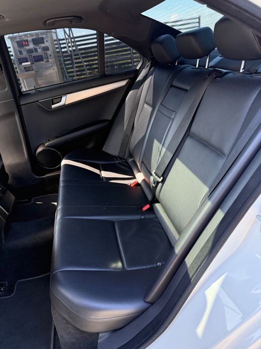 Mercedes-Benz C300 W204 2013