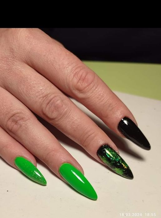 Майстер манікюра.