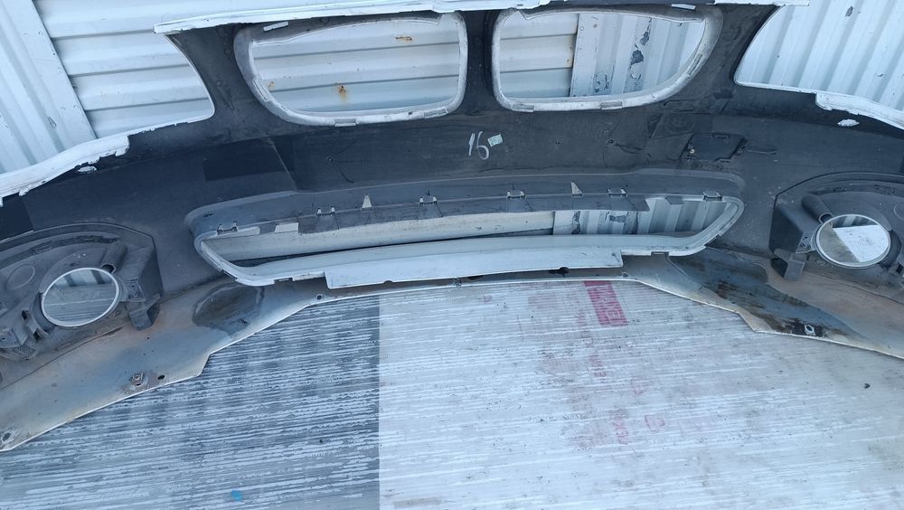 Vendo parachoque de frente BMW 1 séries E 82,87 LCI ano 2011/14