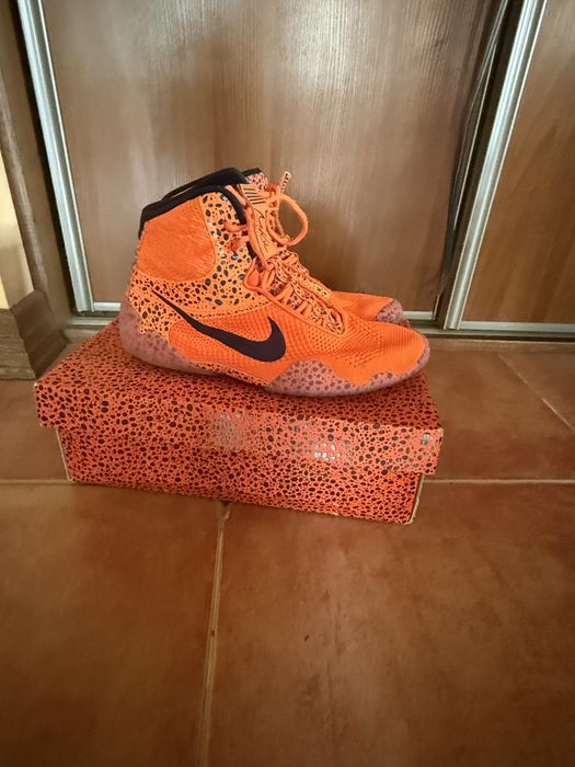 Боксерки Nike tawa