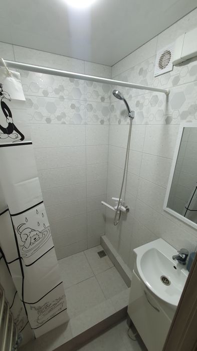 Двухкомнатная студия центр. Квартиры посуточно