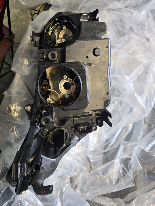 Lampa przednia bmw 5
