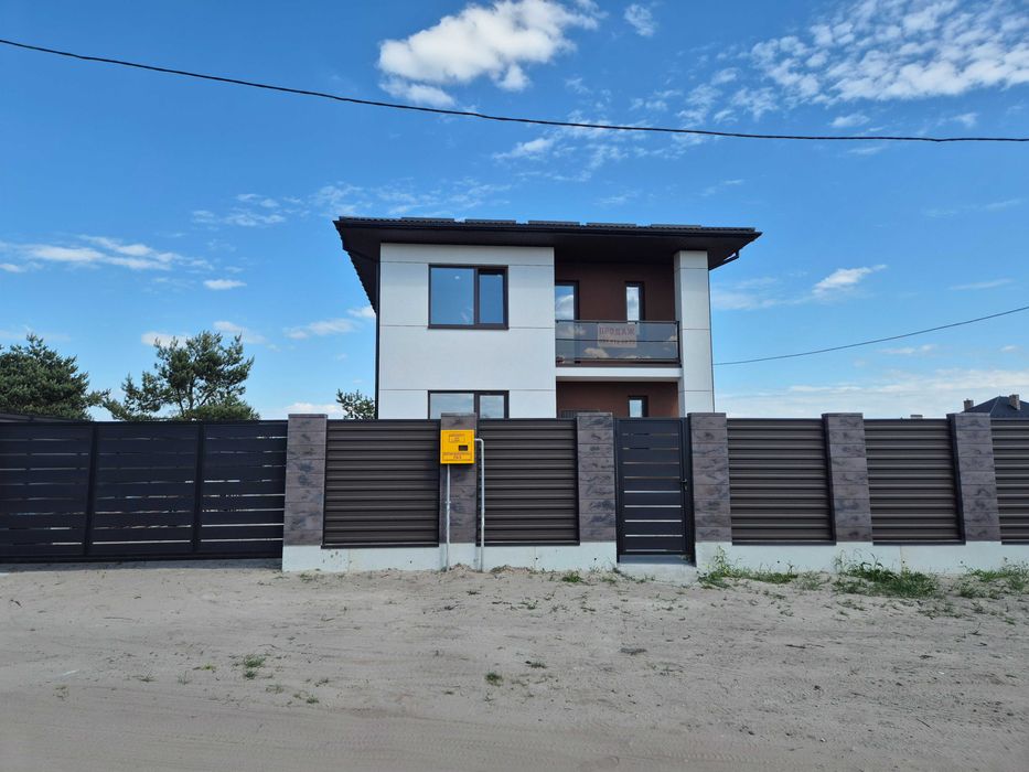 Продаж двоповерхового будинку біля Львова, с. Бірки( Брюховичі), 155 м кв, 6 соток, якісне будівництво