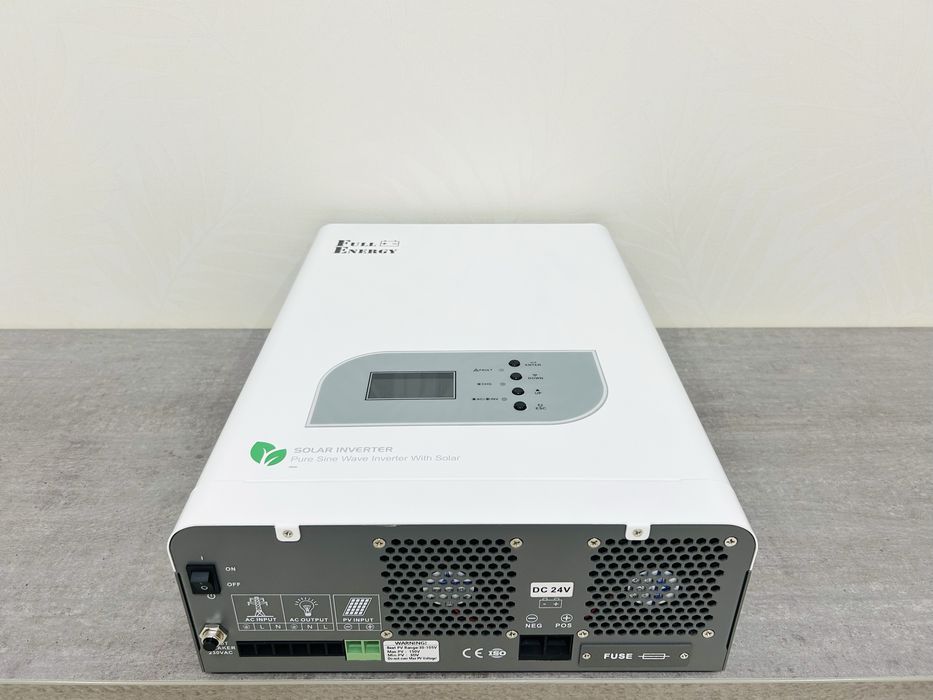 LiFePo4 6000Вт 24В Инвертор гибридный бесперебойник інвертор гібридний