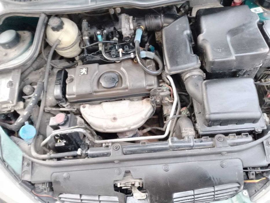 Продам надійне авто Пежо 206