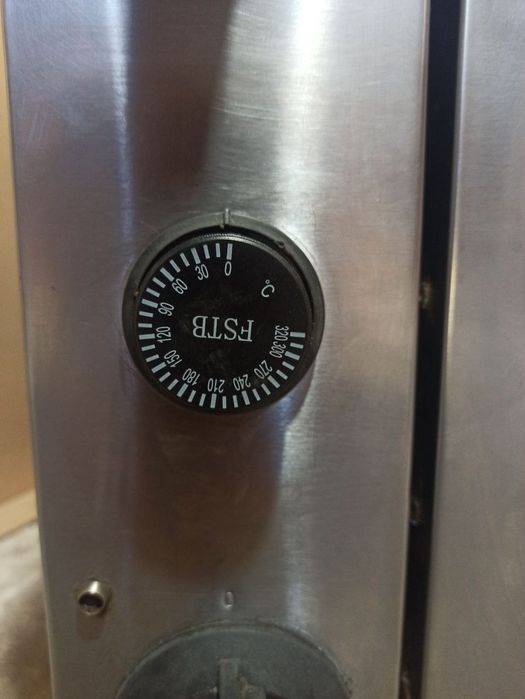 Продам печь для пиццы