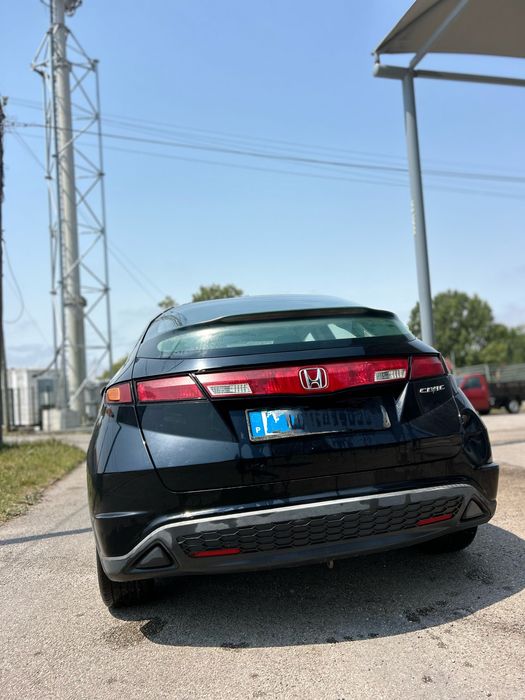 Honda Civic — fotografia 3