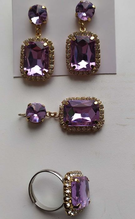 Біжутерія: комплекти