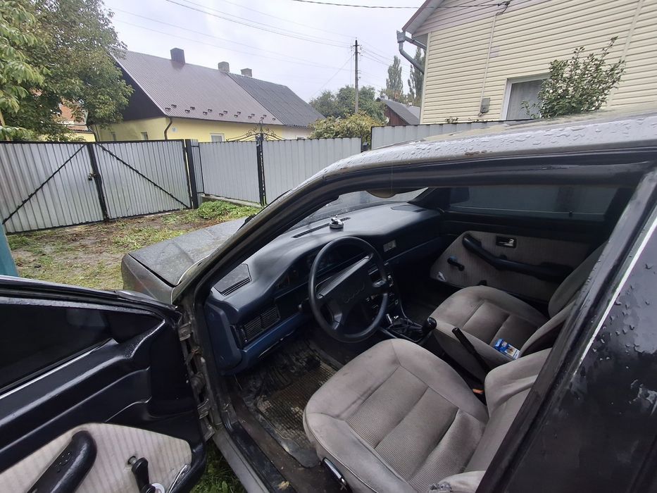 Продам ауді 100.