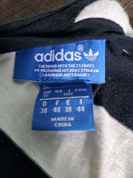 Sukienka Adidas rozmiar M