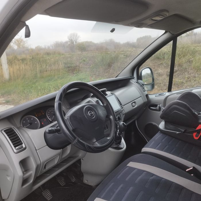 Opel Vivaro/trafic