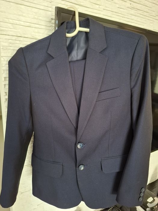 Garnitur chłopiecy146/152