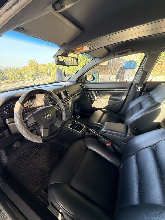 Opel Signum 2.2 DTI 2004