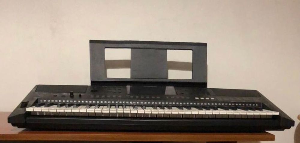 Modelo: Psr-E463
Marca: Yamaha
