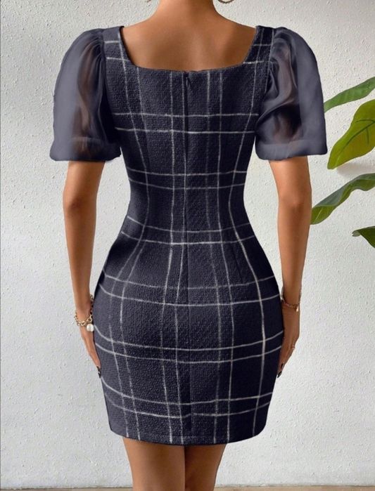 Elegancka sukienka granatowa z bufkami