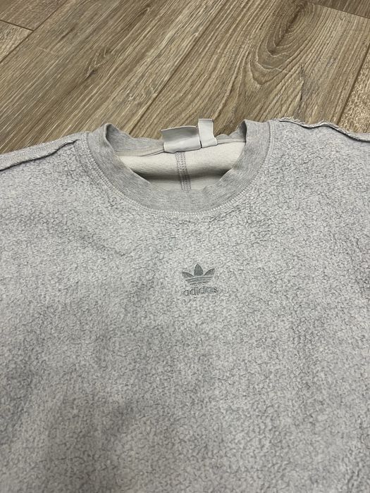 Жіноча кофта adidas