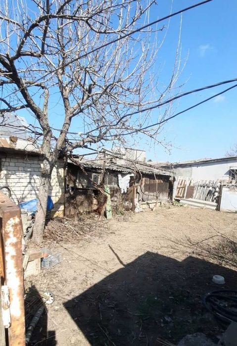 Продам дом Ленпоселок ул. Магистральная. Центр. Торг.
