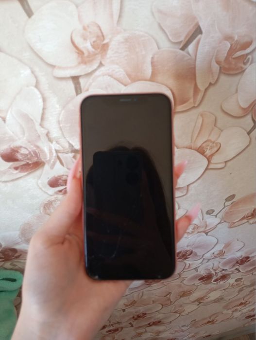 iPhone xr персиковый