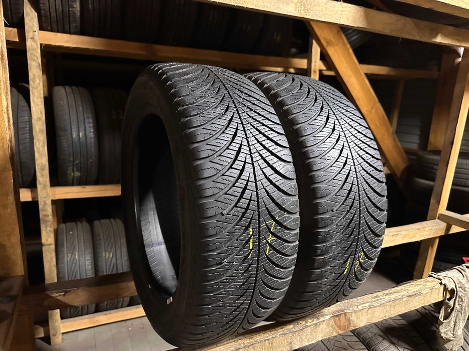 Шини зима 215/55R17 GOOD YEAR VECTOR 4 SEASONS 2шт 6+мм