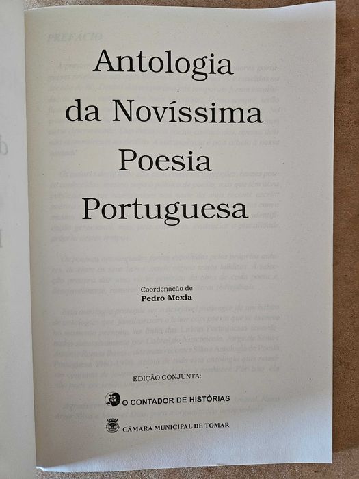 Livro Antologia da Novíssima Poesia Portuguesa