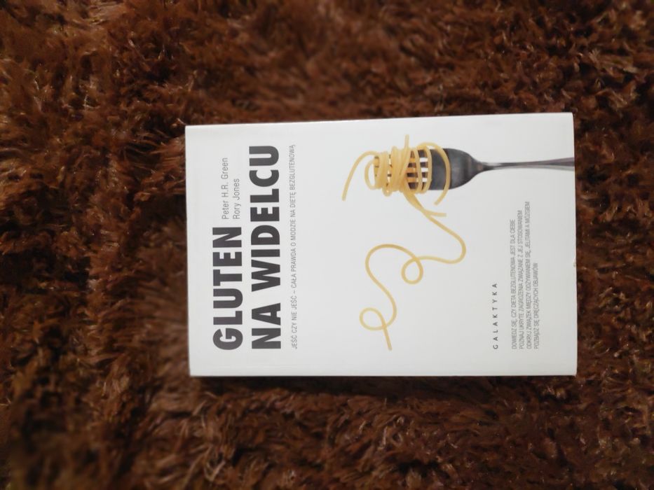 Gluten na widelcu.
