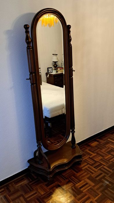 Movel Espelho corpo inteiro