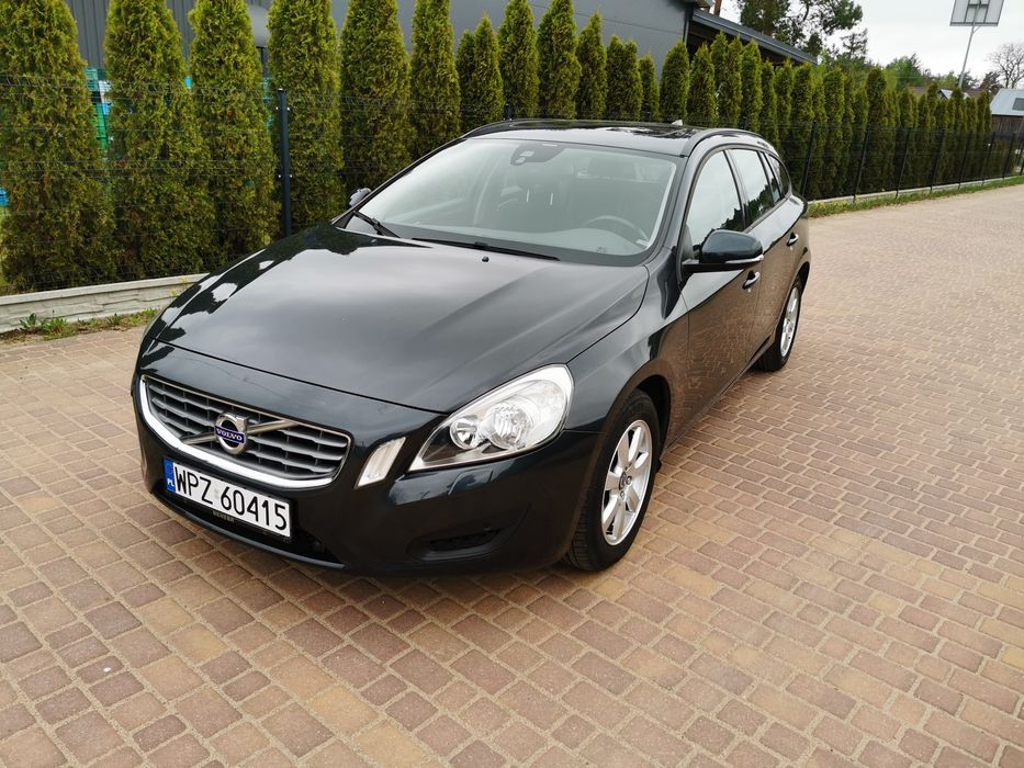 Volvo V60 Bezwypadkowy Zadbany Po Serwisie