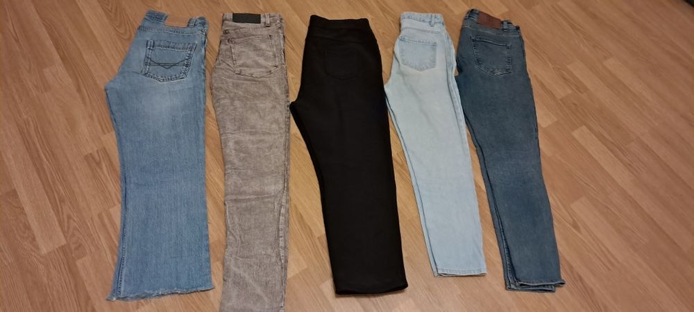 Джинси жіночі в гарному стані