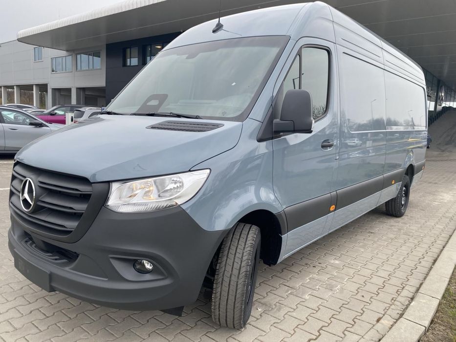 Mercedes-Benz Sprinter Km, Automat, 2X Resor, Stopień, Kamera,