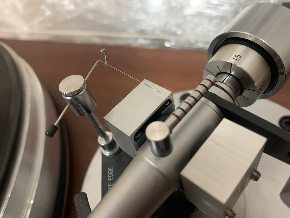 Виниловый LP проигрыватель Micro seiki BL99 с вакуумным прижимом