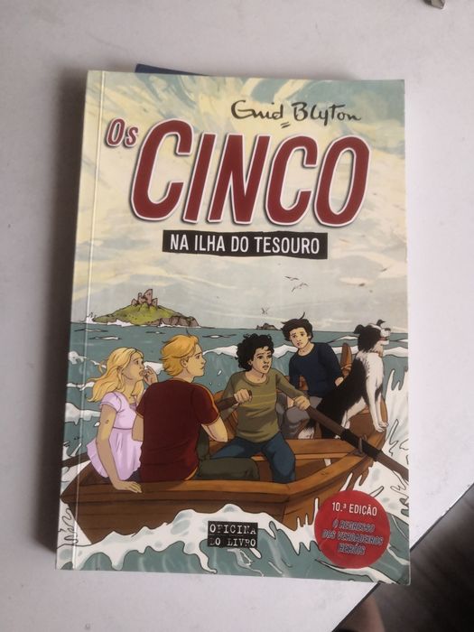 Livro " Os cinco na ilha do tesouro"