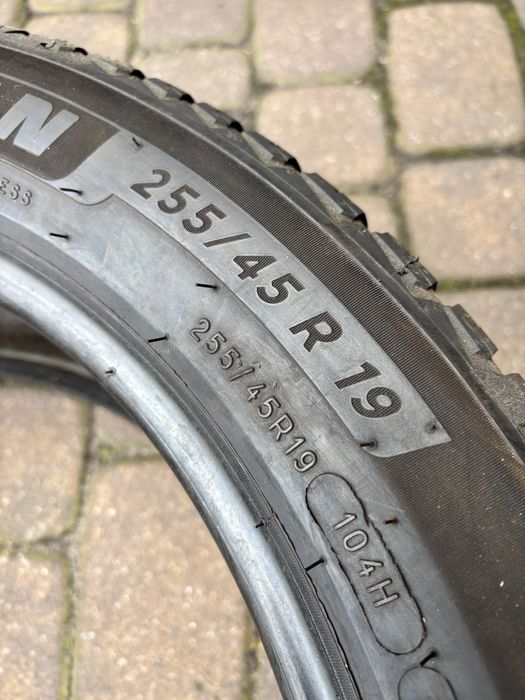 255/45/19 michelin całoroczne 23 rok