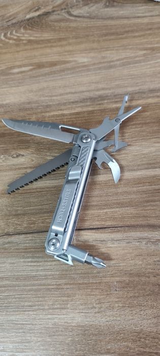 Swiss Tech Multitool