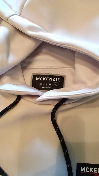Sweatshirt McKenzie com capuz