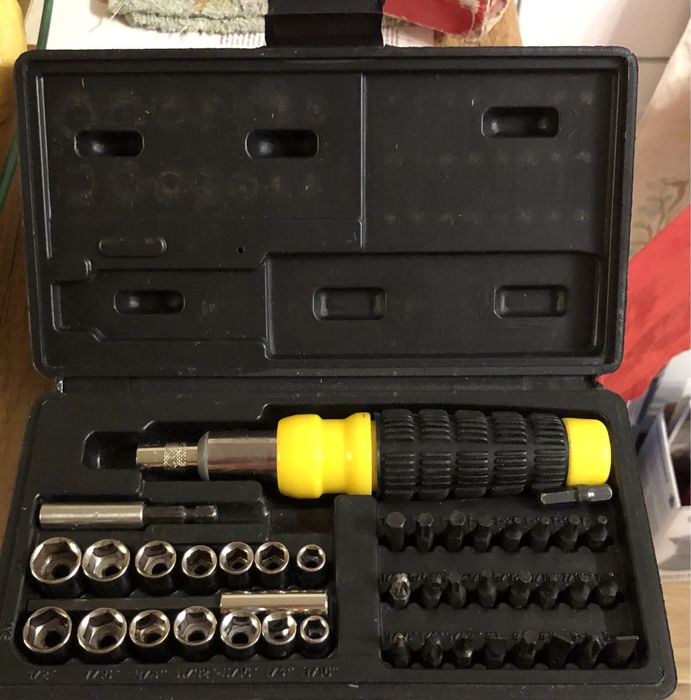 Klucze nasadowe 2 komplety