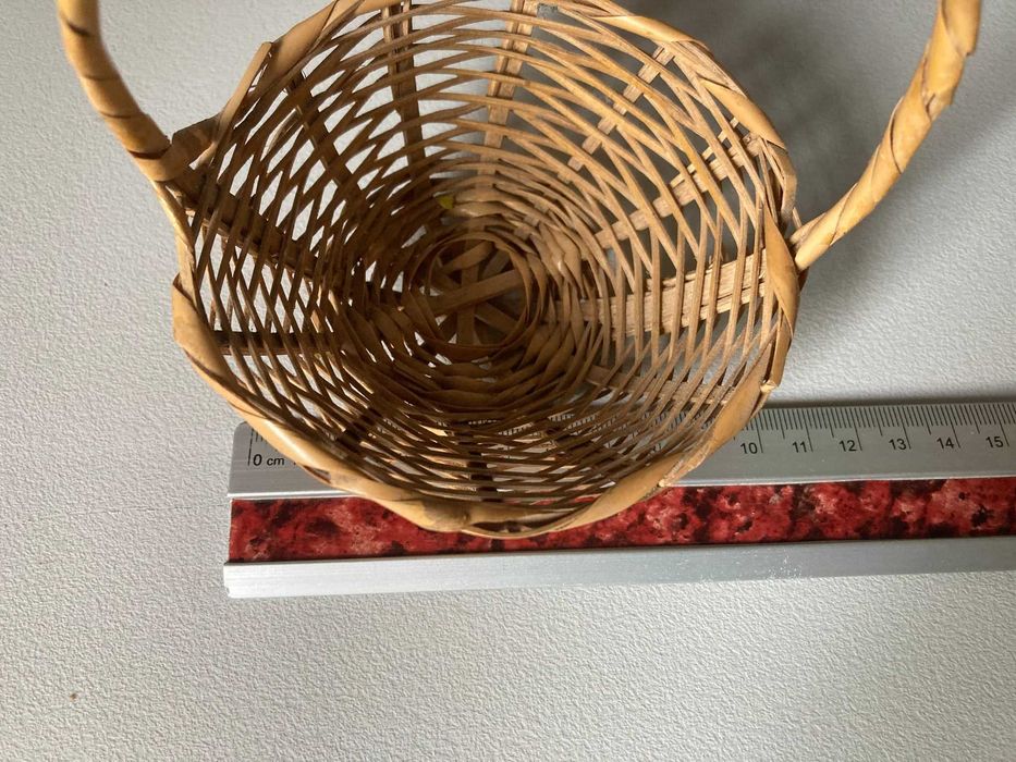 Small Decorative Basket434511599695964161