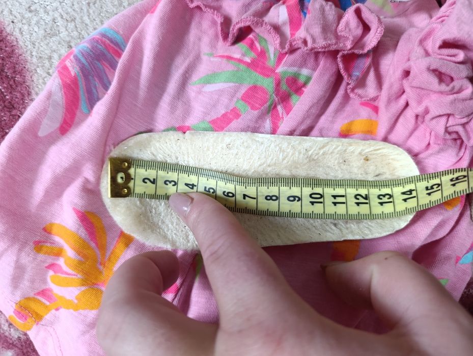 Продам детские ботинки теплые в хорошем состояние